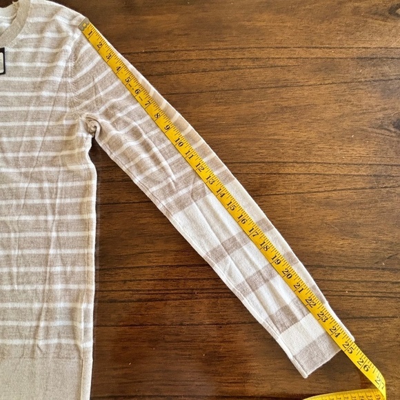 Club Monaco NWT MacKenzie striped sweater 100% wool colour Oatmeal size S - Picture 16 of 16